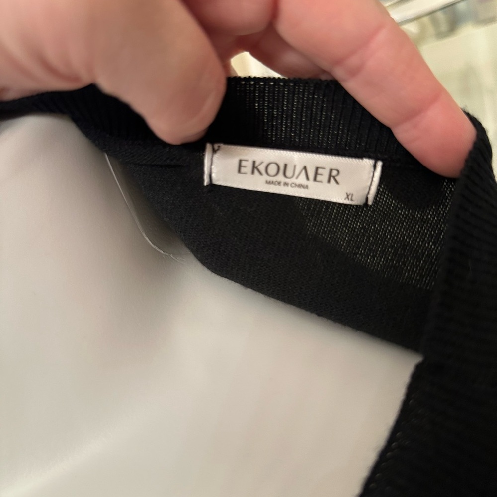 Ekouaer Lounge set. Women’s two piece set. Size XL. Black and white. Lounge set. - Picture 9 of 10